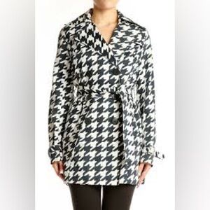 Vertigo Paris medium houndstooth trench coat